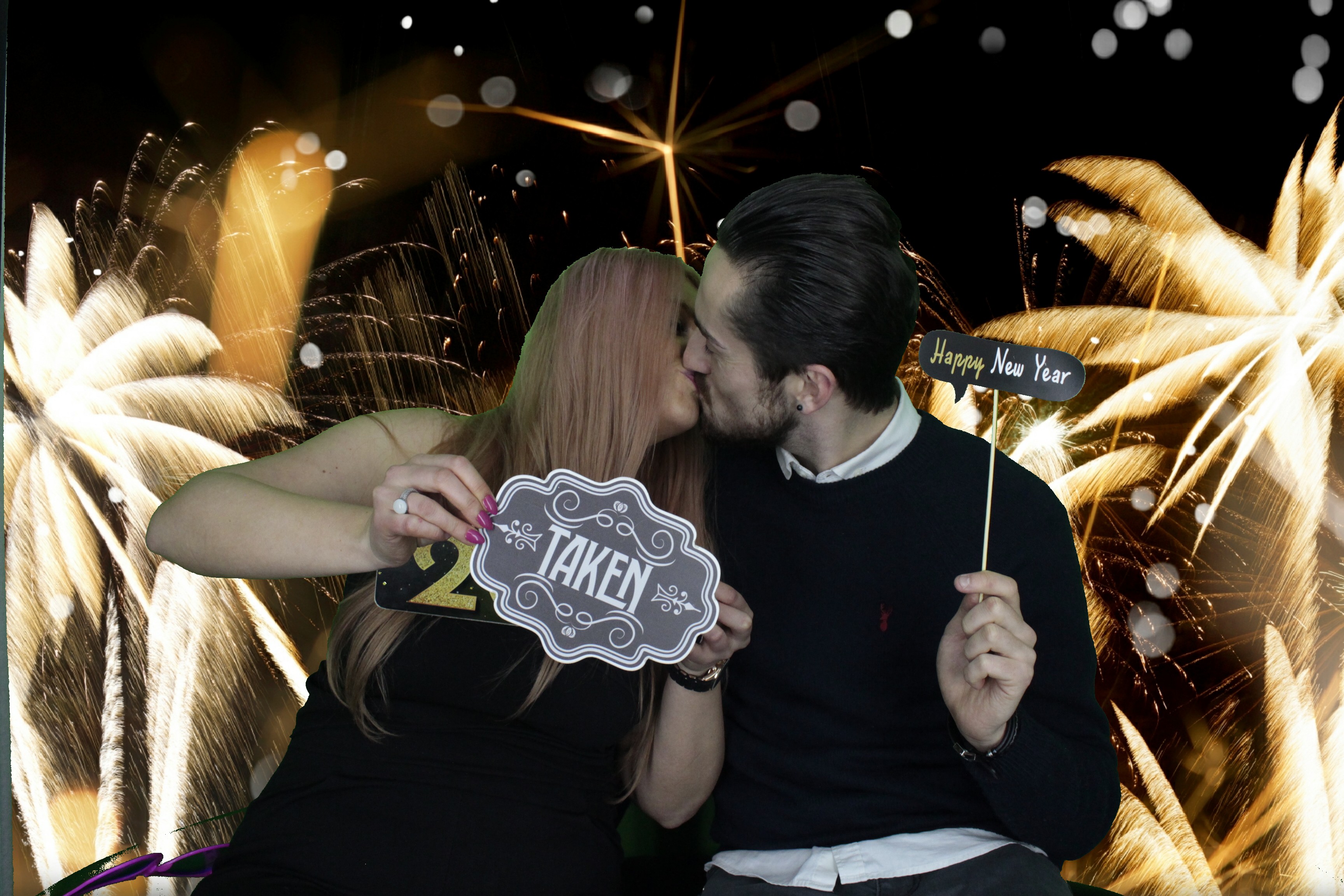 The Sussex Exchange New Years Eve | View more photos from the event at gallery.myphotoboothexperience.co.uk/u/MyPhotoBoothExperienceLtd/The-Sussex-Exchange-New-Years-Eve